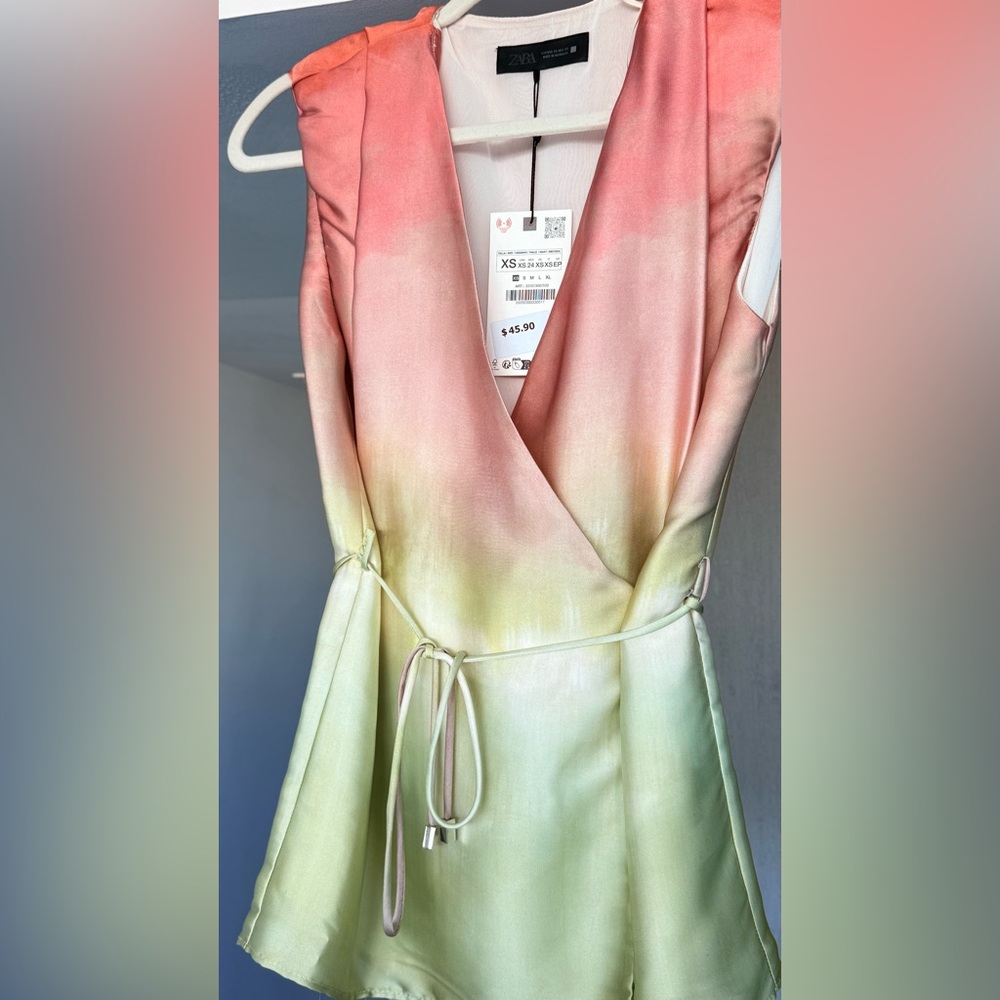 Zara Elegant Pink and Cream Sleeveless Dress - Picture 7 of 7